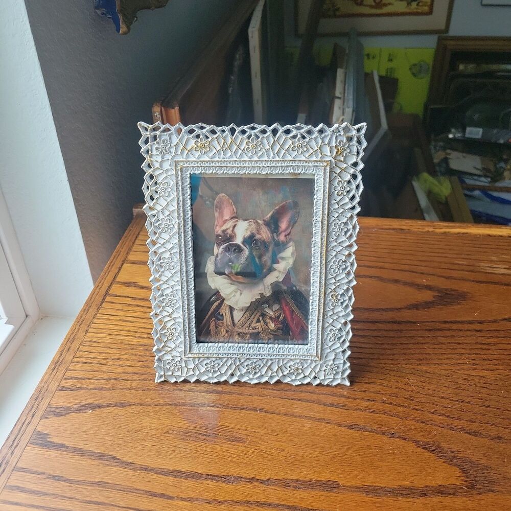 Vtg Metal Picture Frame Gold Filigree Whitewash 4x6 photo Royal Bulldog Print